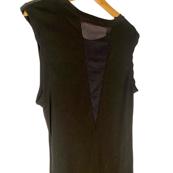 Danskin Now Sleeveless Black Split-Back Mesh Panel Top - Picture 3 of 6
